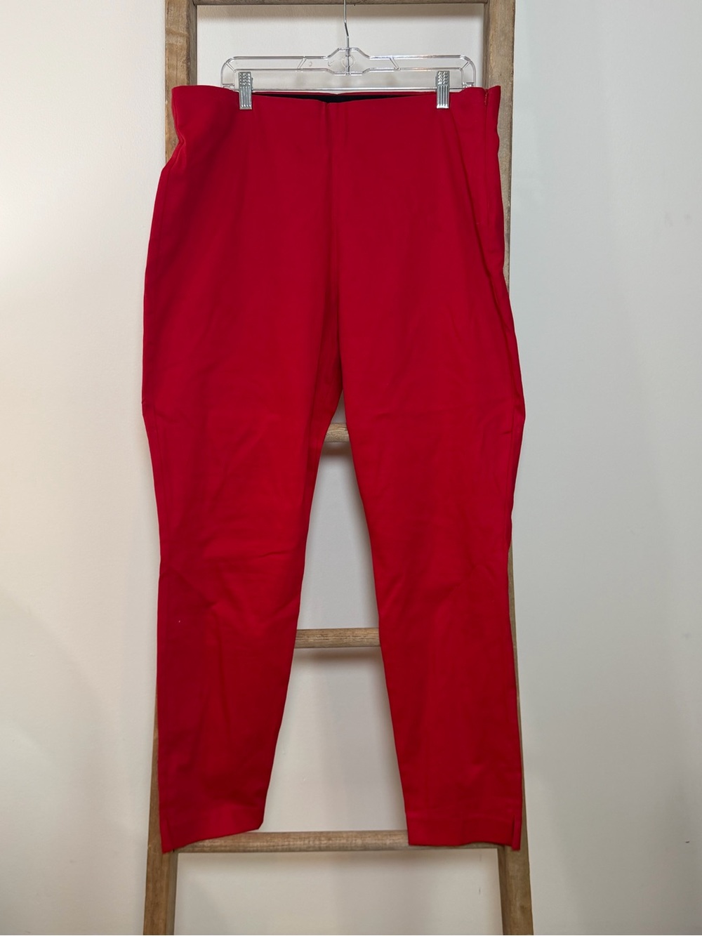 Old Navy Red Pixie Slacks - 16 Tall - Never Worn